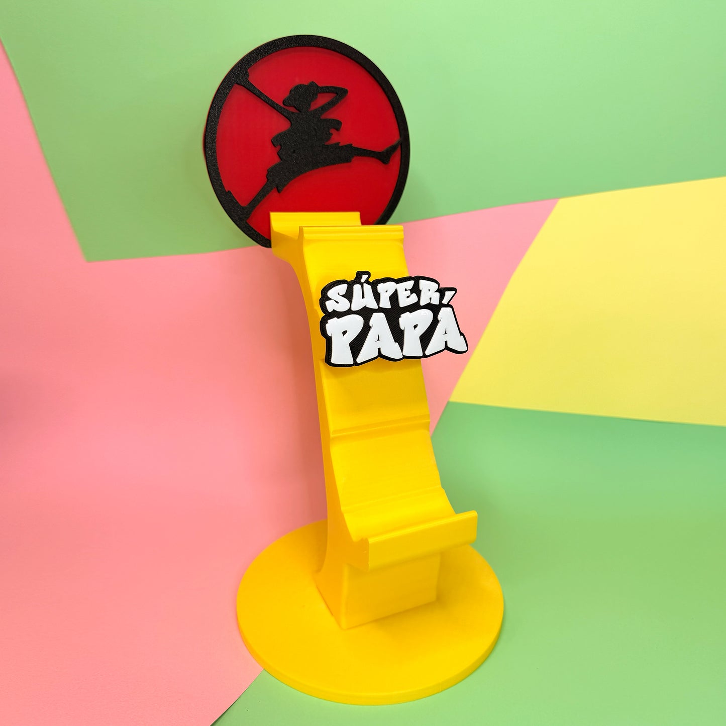 SOPORTE MULTIMANDO Y CASCOS PARA VIDEO CONSOLA (COLECCIÓN DÍA DEL PADRE 2026)