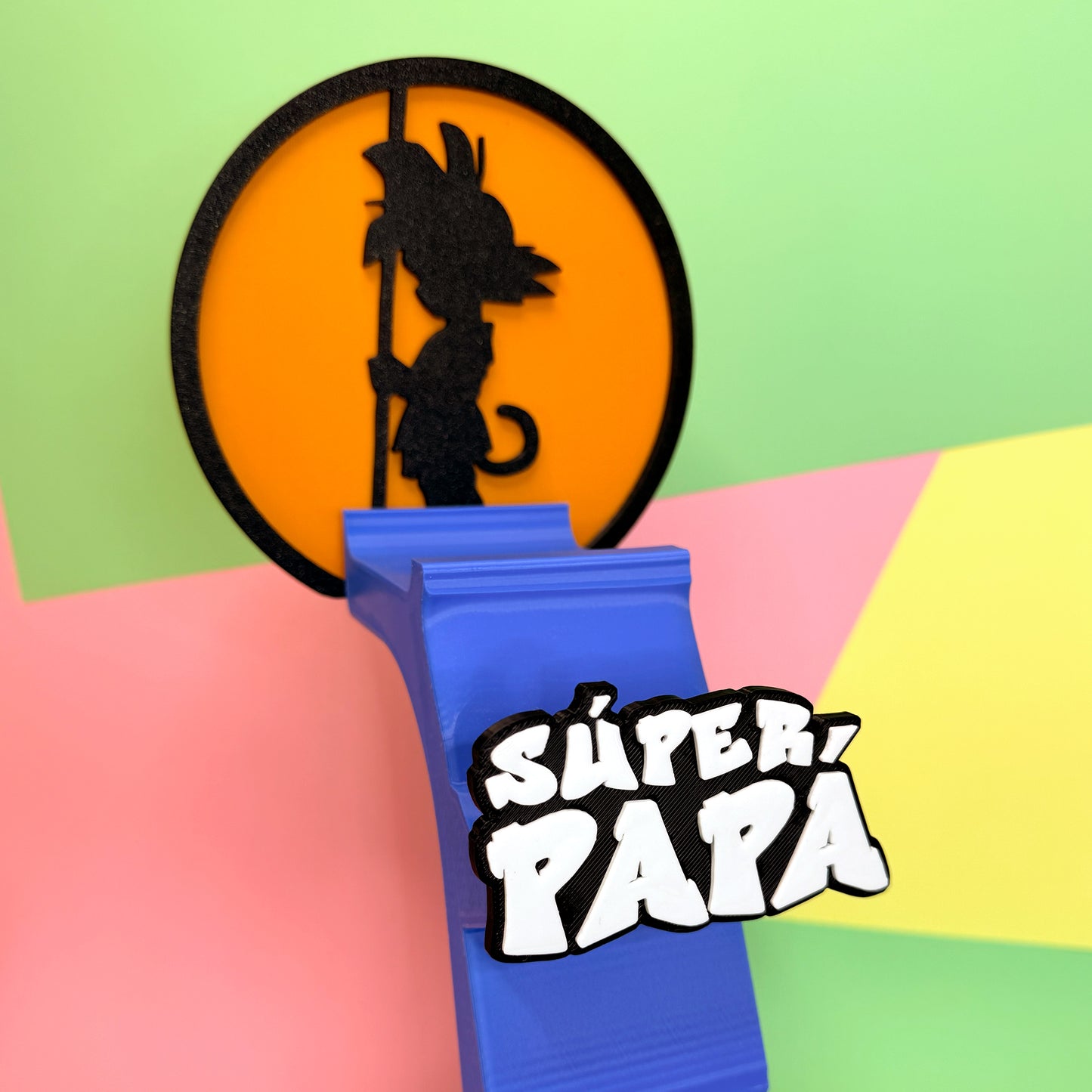 SOPORTE MULTIMANDO Y CASCOS PARA VIDEO CONSOLA (COLECCIÓN DÍA DEL PADRE 2026)
